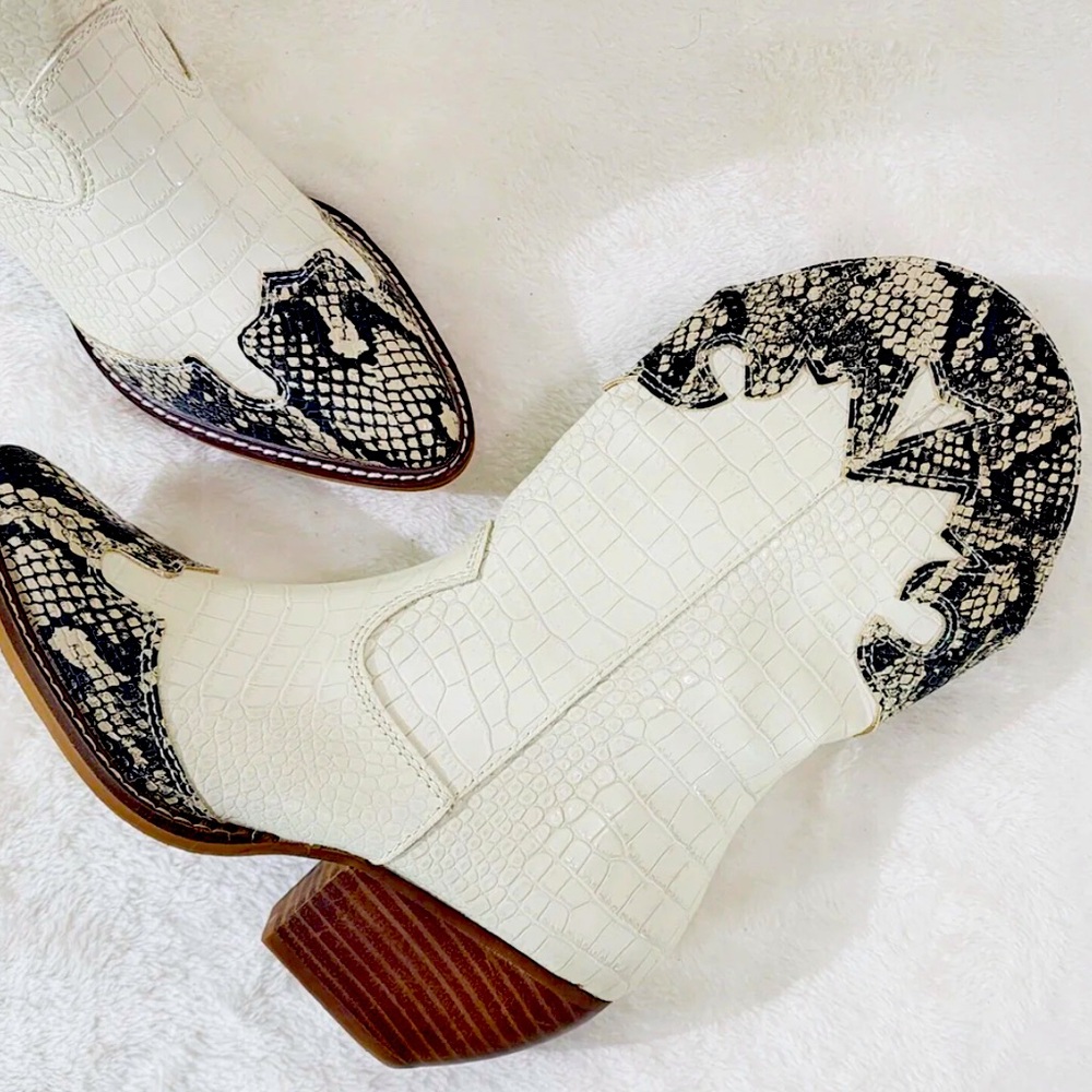 White Croc-Embossed Heeled Western Boots with Black Snakeskin Accent